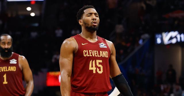 饮恨15000分里程碑之夜!米切尔:这无疑是一场糟糕的失利